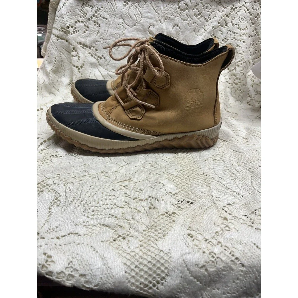 Sorel Out n About Womens 8.5 Duck Boots Brown Leather Lace Up Ankle Shoes